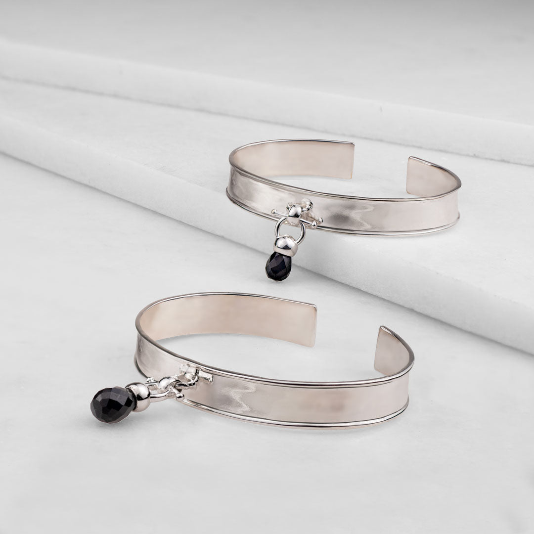 Briolette - Black Onyx Horse Bit Equestrian Earring in Silver