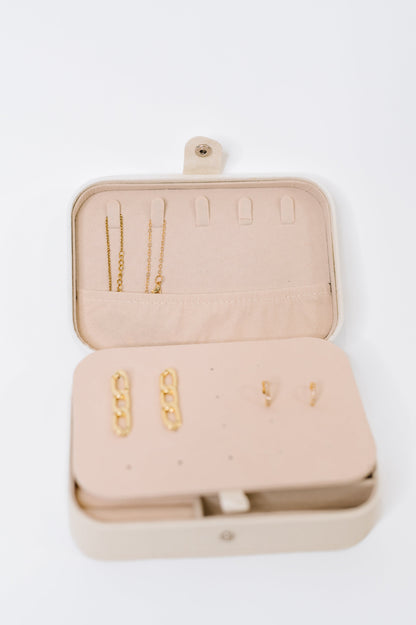 Everywhere In Between Jewelry Organizer