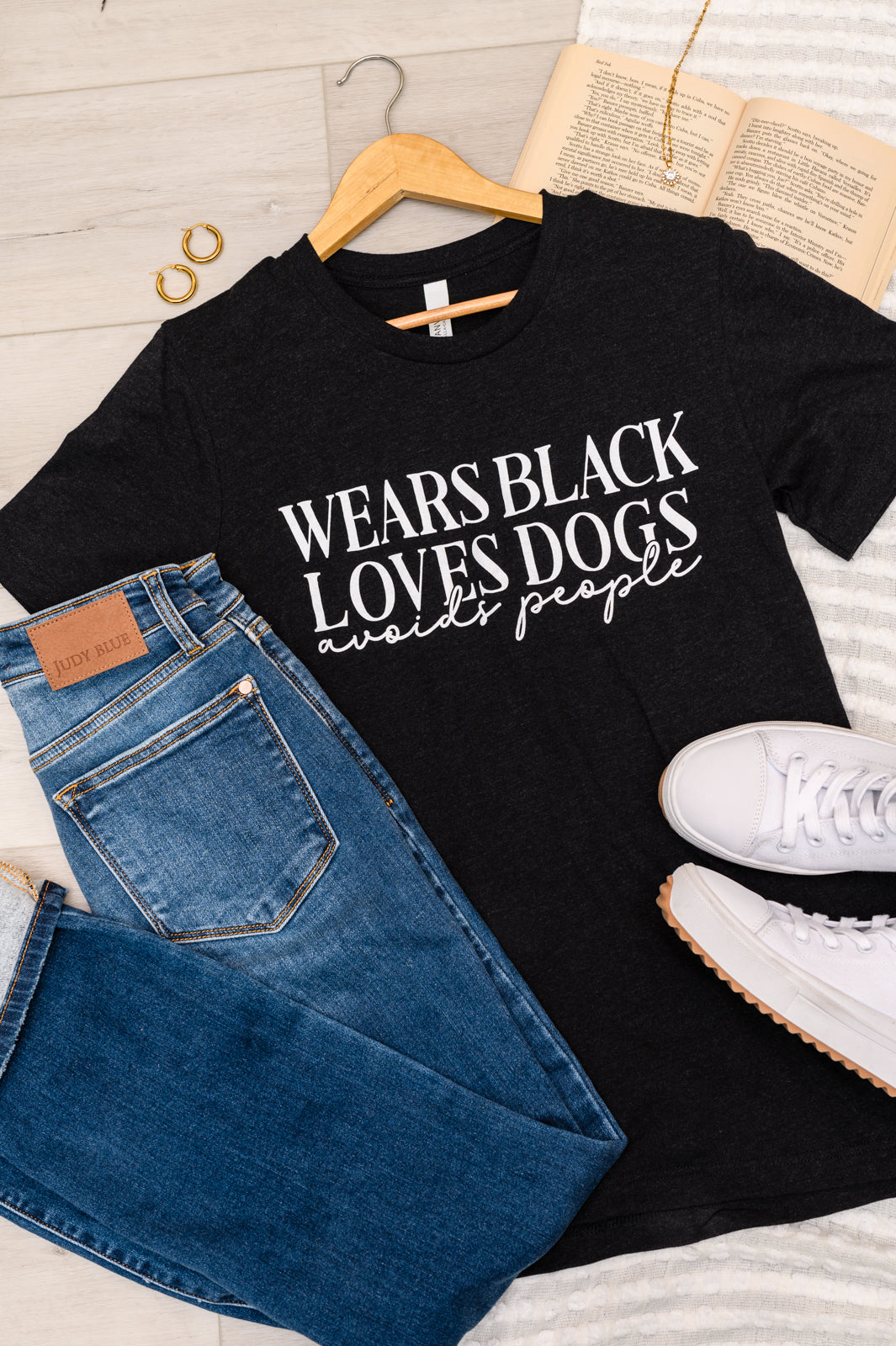 Wears Black, Loves Dogs Graphic Tee in Heather Black