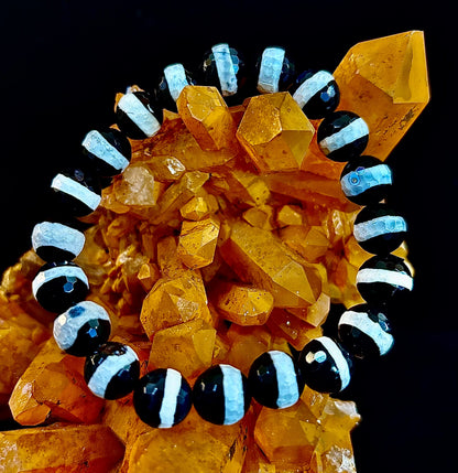Tibetan Agate Protection Bracelet – Faceted Energy Beads (8mm / 10mm)
