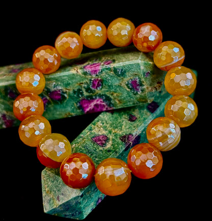 Wicked Glam Golden Hour – Yellow Banded Agate Bracelet