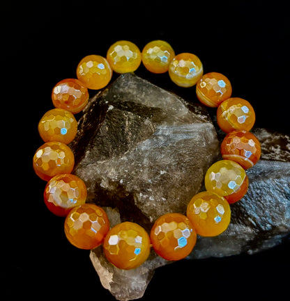 Wicked Glam Golden Hour – Yellow Banded Agate Bracelet