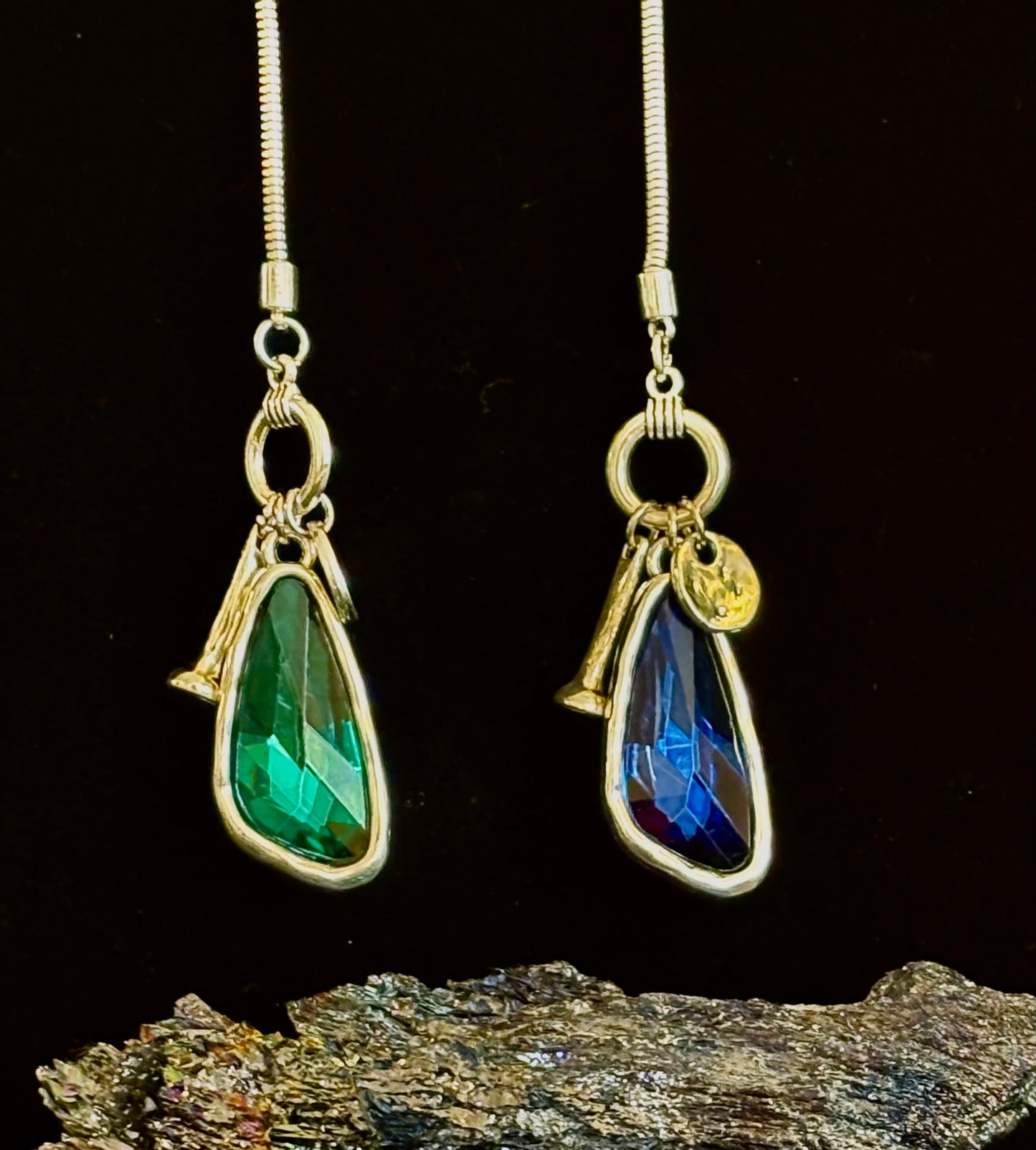 Crystal Teardrop Pendant Necklace – Ocean Blue, Emerald Green & Charcoal | Adjustable 29 inch Statement Necklace
