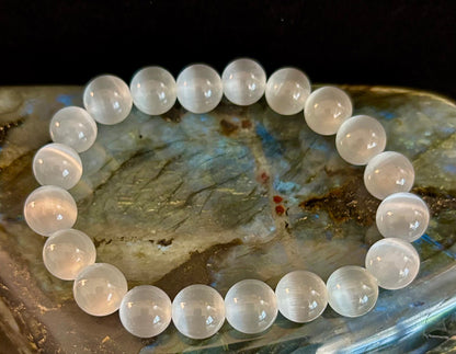 White Cat Eye Stone Bracelet – Reiki-Infused Clarity & Protection Jewelry (Medium–Large Wrist)