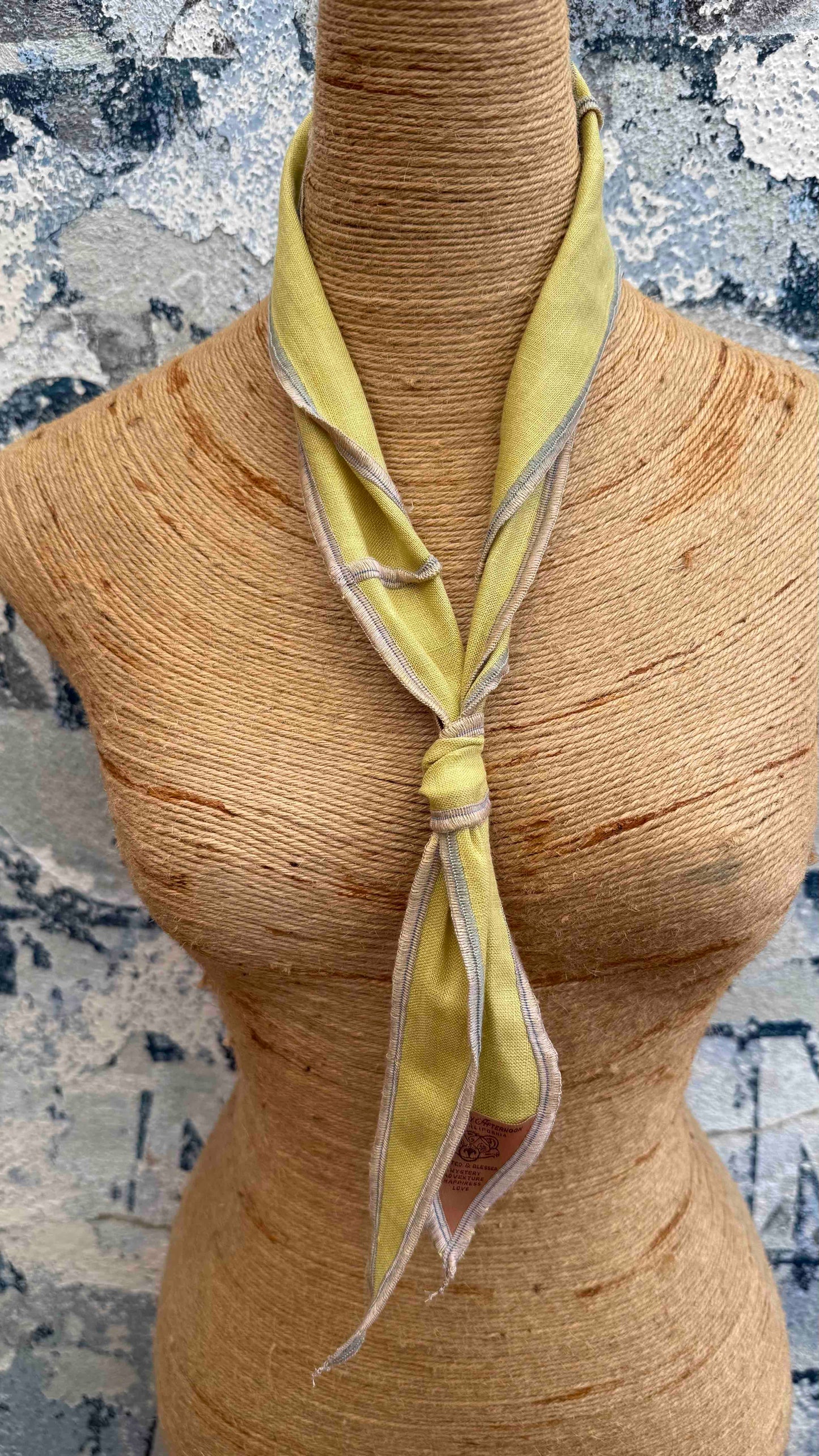 Capri Lemon Snuggles Neck Scarf