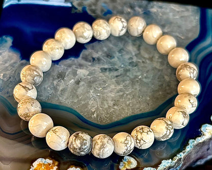 White Howlite Bracelet – Calm, Clarity & Inner Peace