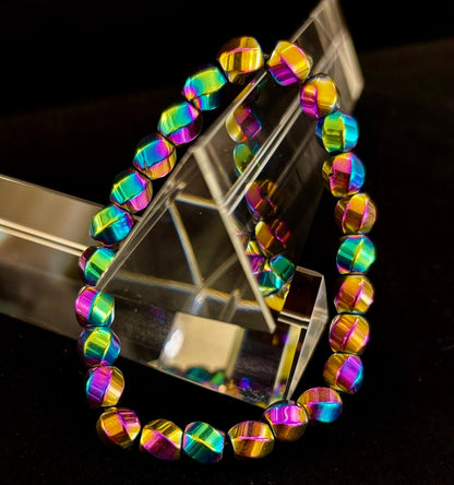 Rainbow Style Geometric Beaded Bracelet – LGBTQ+ Pride & Power for Medium and Large Wrists