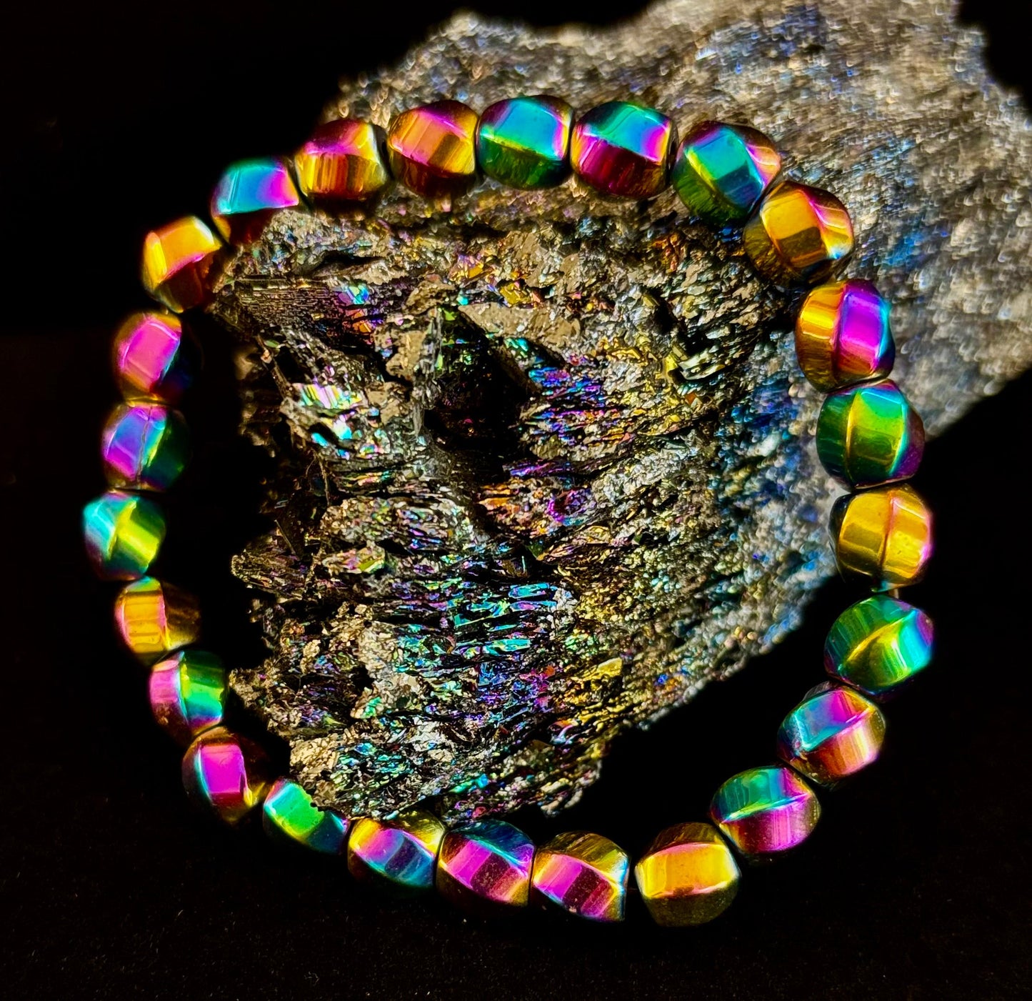 Rainbow Style Geometric Beaded Bracelet – LGBTQ+ Pride & Power for Medium and Large Wrists