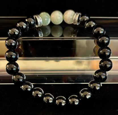 White-Grayish Green Natural Stone Stretchy Unisex Bracelet – Medium Wrists