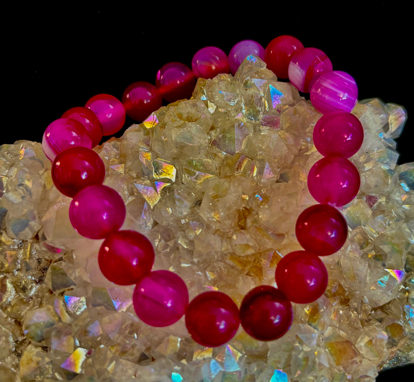 Rose Red Striped Agate Beaded Bracelet – 10mm Natural Stone for Large Wrists
