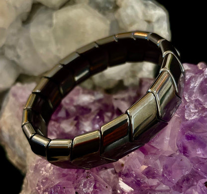Grounded Strength Bracelet – Balance • Protection • Confidence (Medium–Large Wrists)