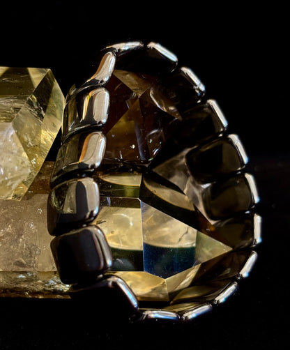 ⚡ Titan Strength Elliptical Bracelet — Grounded Confidence Energy (Larger Wrists)