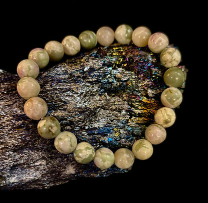Peace Jade Healing Bracelet – 8mm Calming Stone for Medium Wrists