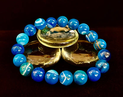 Blue Striped Agate Reiki-Infused Healing & Calm Bracelet (Medium Wrists)