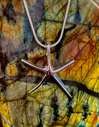 Starfish Necklace – Coastal Charm Necklace