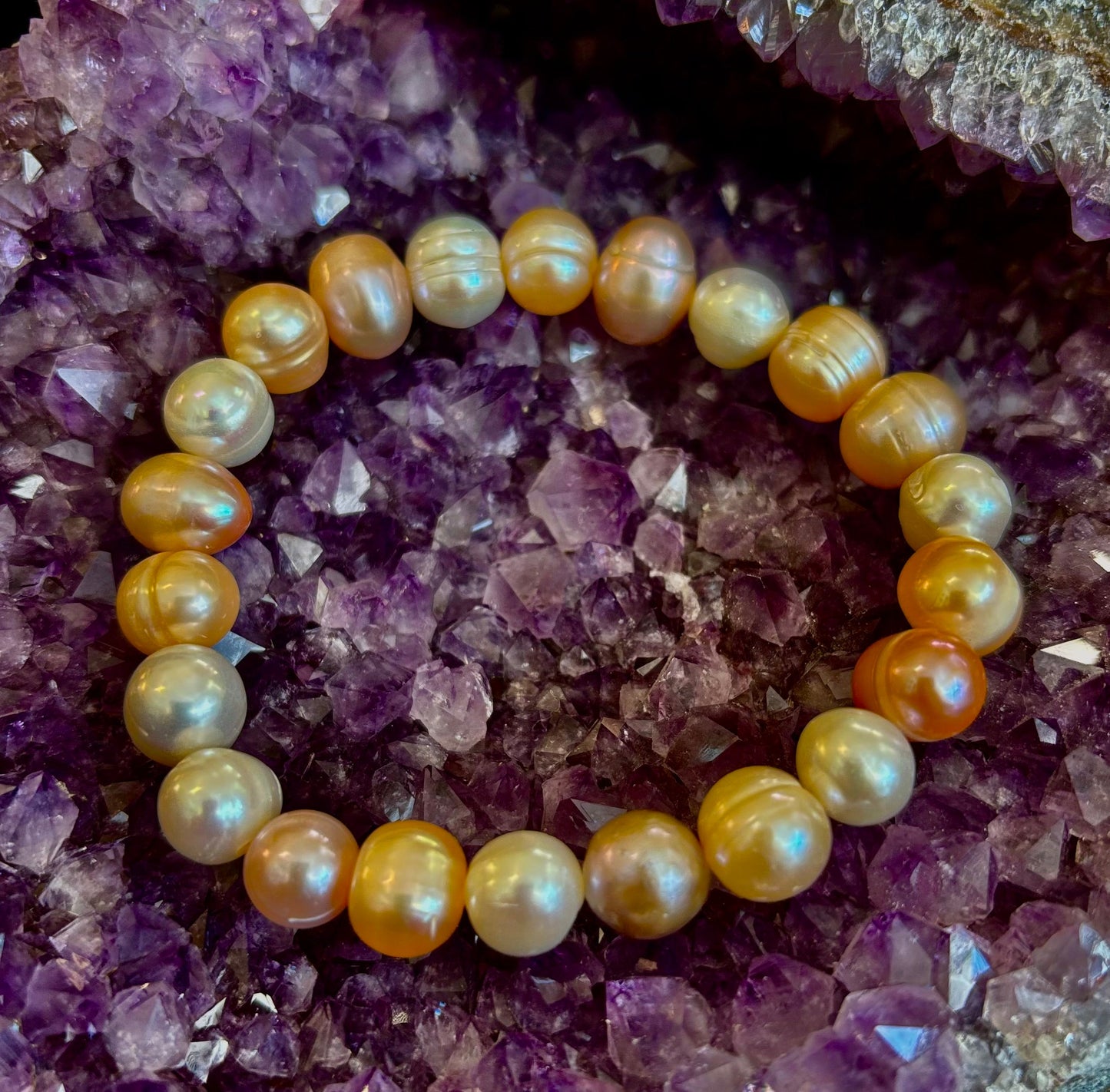 Cultured Freshwater Pearl Stretch Bracelet — Multicolor Baroque Pearl Bracelet for Medium Wrists