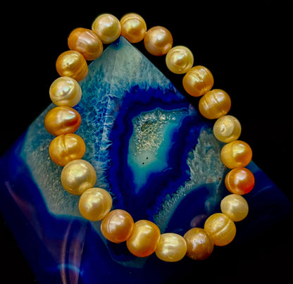 Cultured Freshwater Pearl Stretch Bracelet — Multicolor Baroque Pearl Bracelet for Medium Wrists