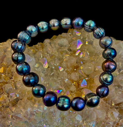 Iridescent Peacock Freshwater Pearl Bracelet – Natural Pearl Bracelet for Medium Wrists