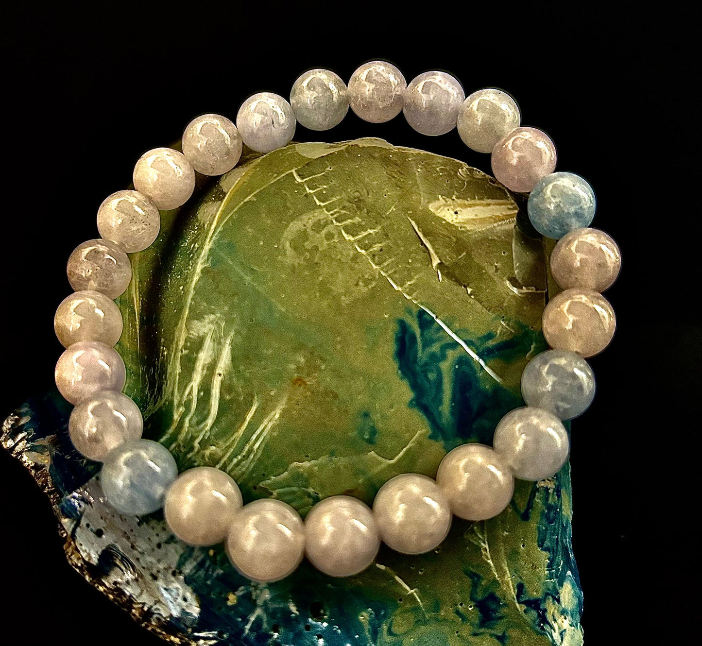 Aquamarine Beaded Bracelet – Reiki-Infused Calm, Clarity & Communication Jewelry (Medium Wrist)