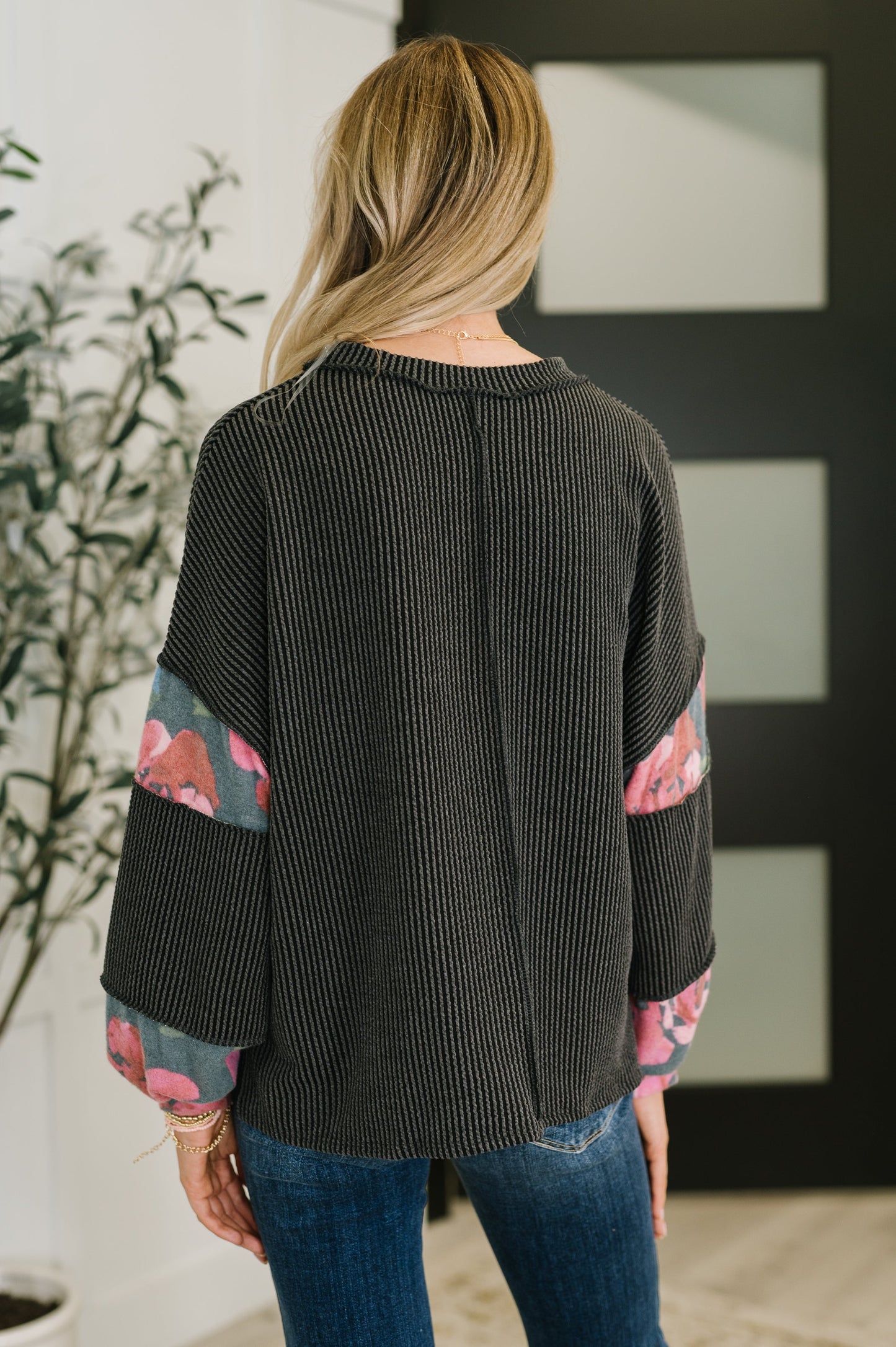 In the Spotlight Contrast Pullover