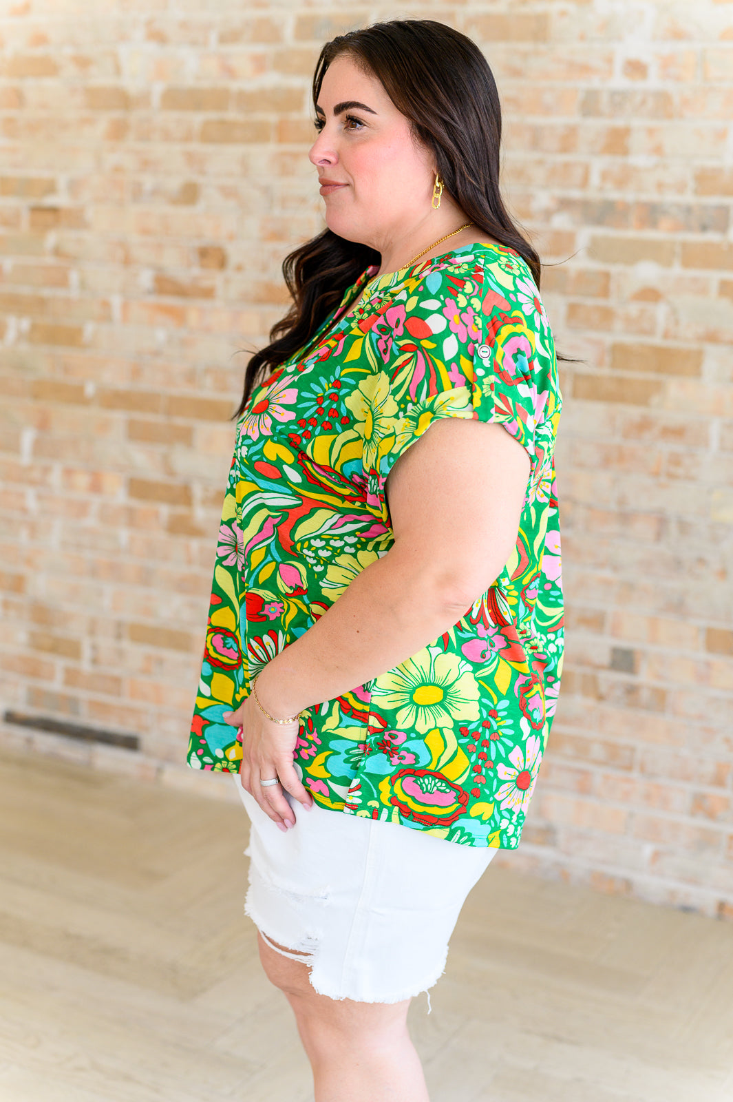 Lizzy Cap Sleeve Top in Retro Green Floral