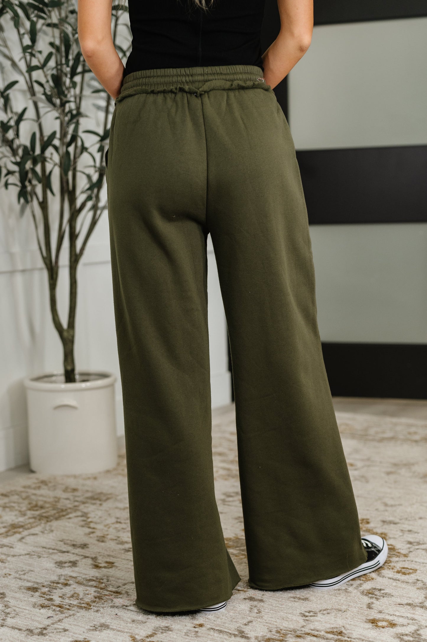 Lounge Line Wide Leg Sweats in Dark Olive