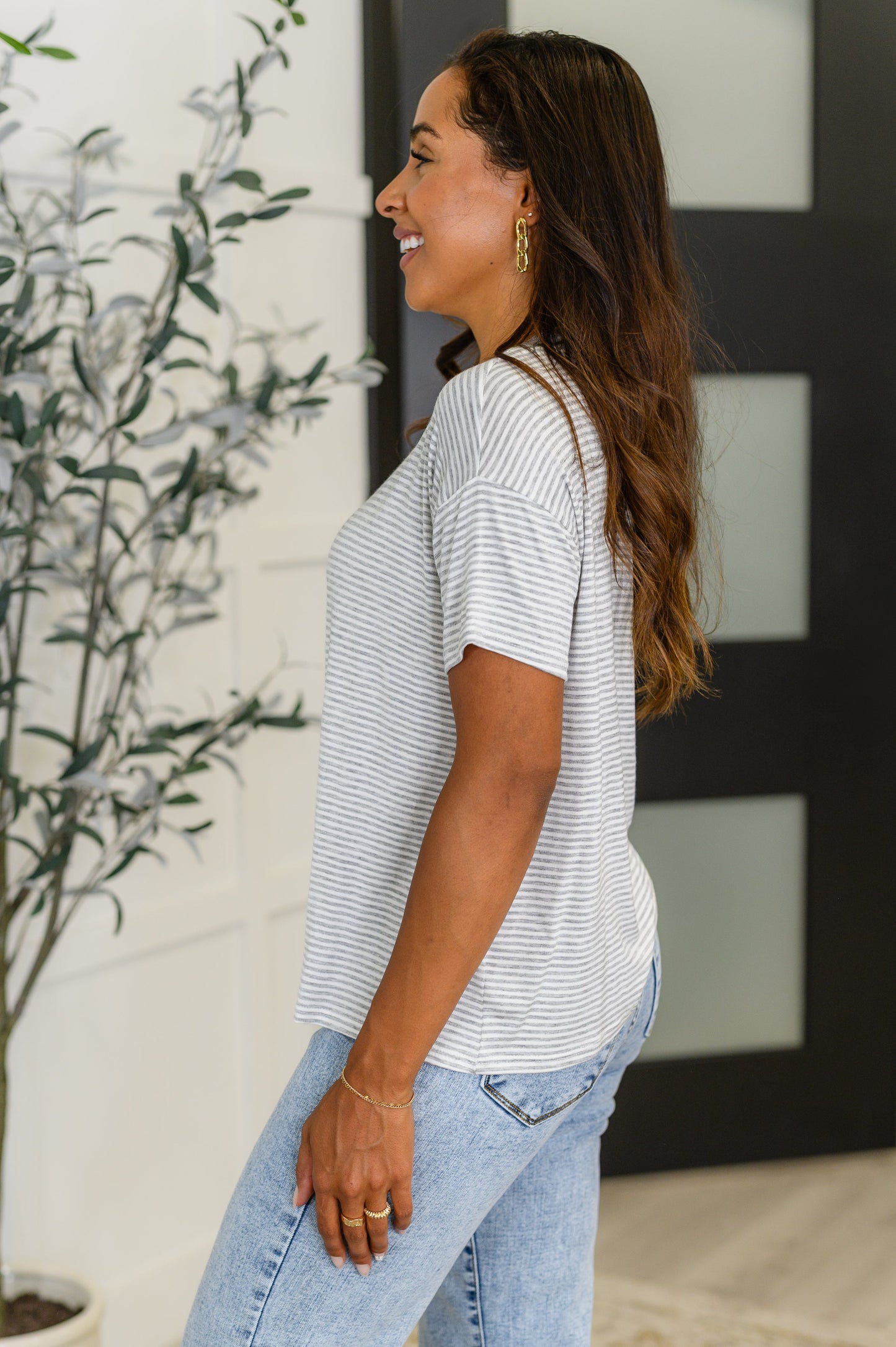 Mood Swingin' Casual Drop Shoulder Tee in Grey