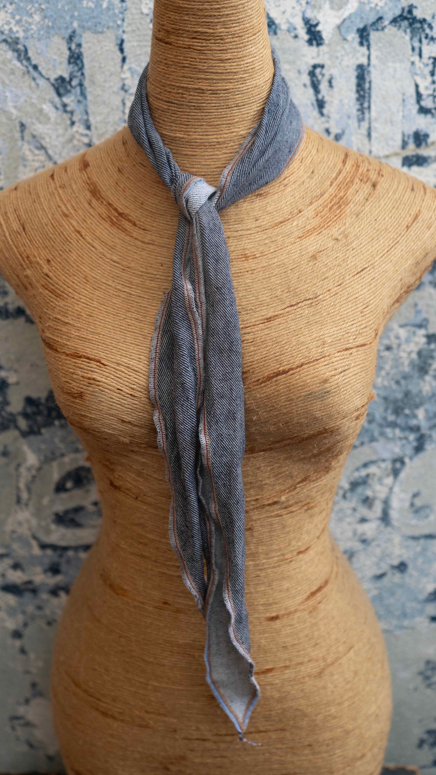 Tennis Tie Break Neck Scarf