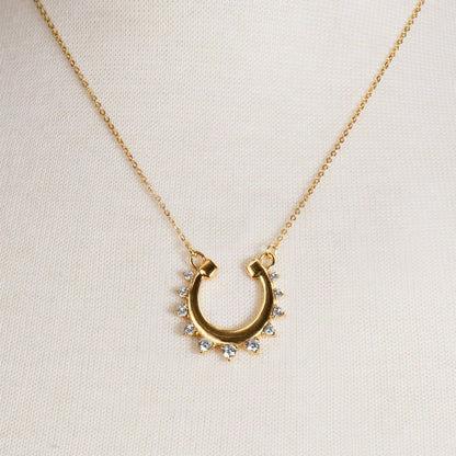 Anola - Diamond Cut Horseshoe Necklace in Gold