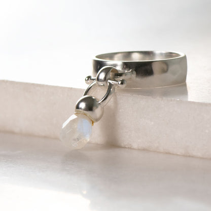 Brio - Moonstone Horse Bit Equestrian Ring in Silver