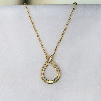 Cali - Equestrian Horseshoe Loop Necklace in Gold