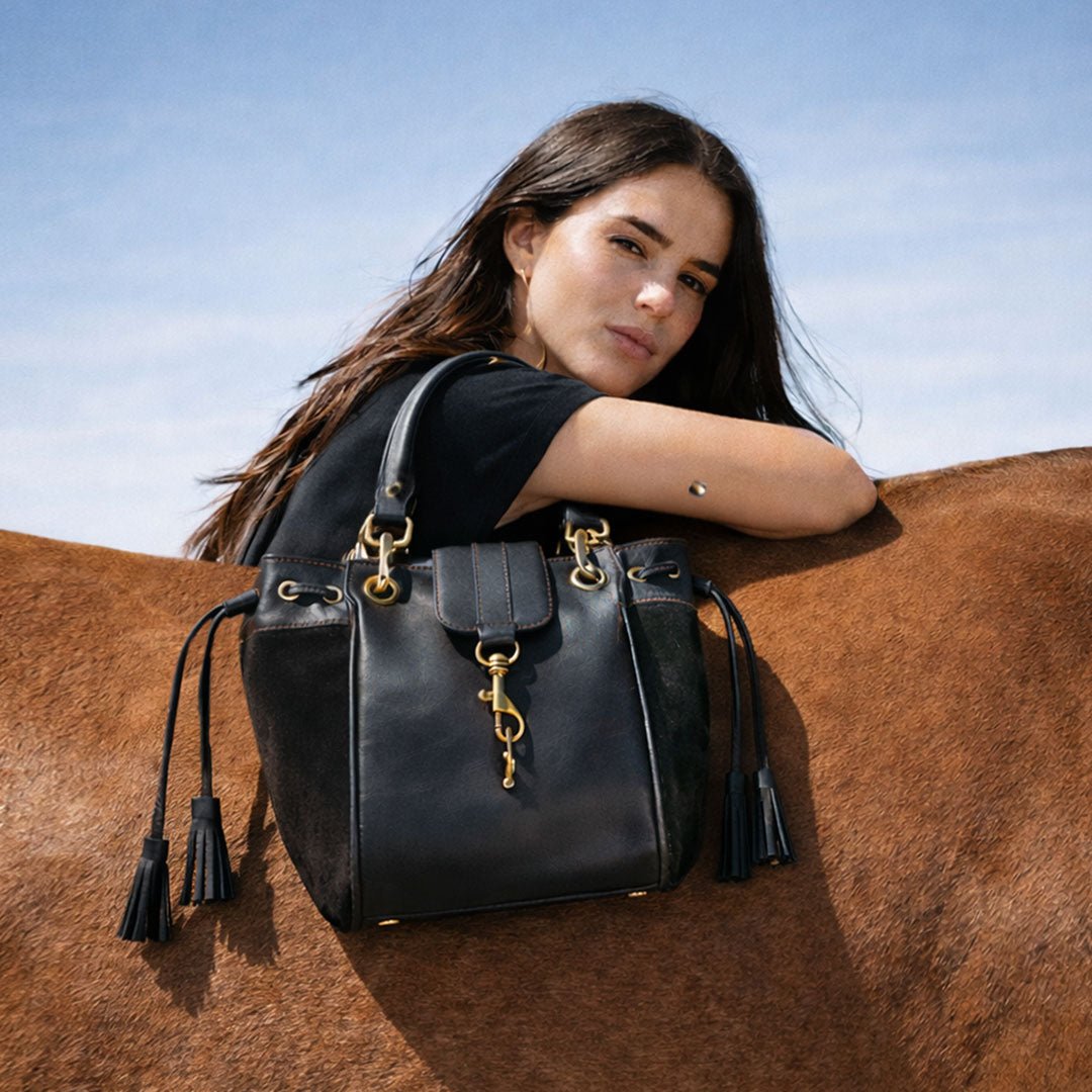 Cassidy - Luxury Leather Bucket Handbag in Cognac