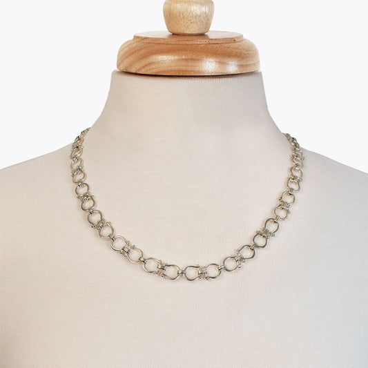 Chapelle - Horseshoe Link Equestrian Necklace in Silver