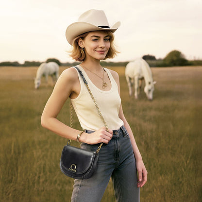 Cheyenne - Western Riding Stirrup Earring in Gold