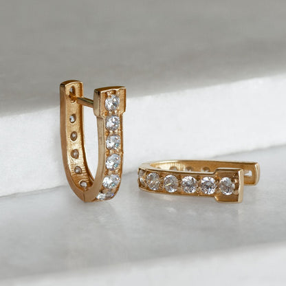 Colton - Diamond Cut Horseshoe Coin Earring in Gold