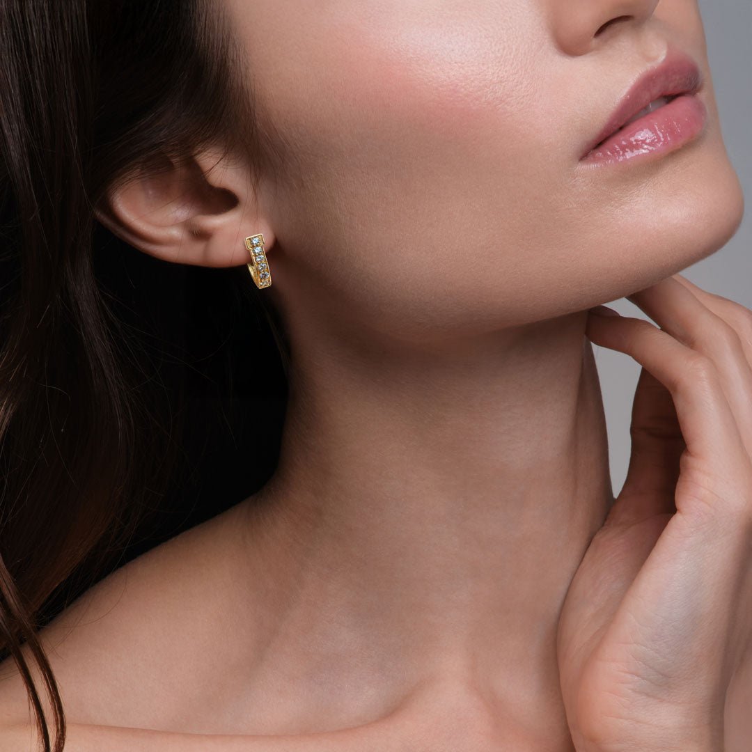 Colton - Diamond Cut Horseshoe Coin Earring in Silver