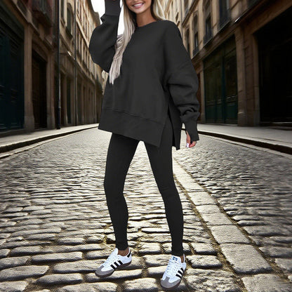 Women’s Solid Color 2-Piece Tracksuit — Crewneck Sweatshirt