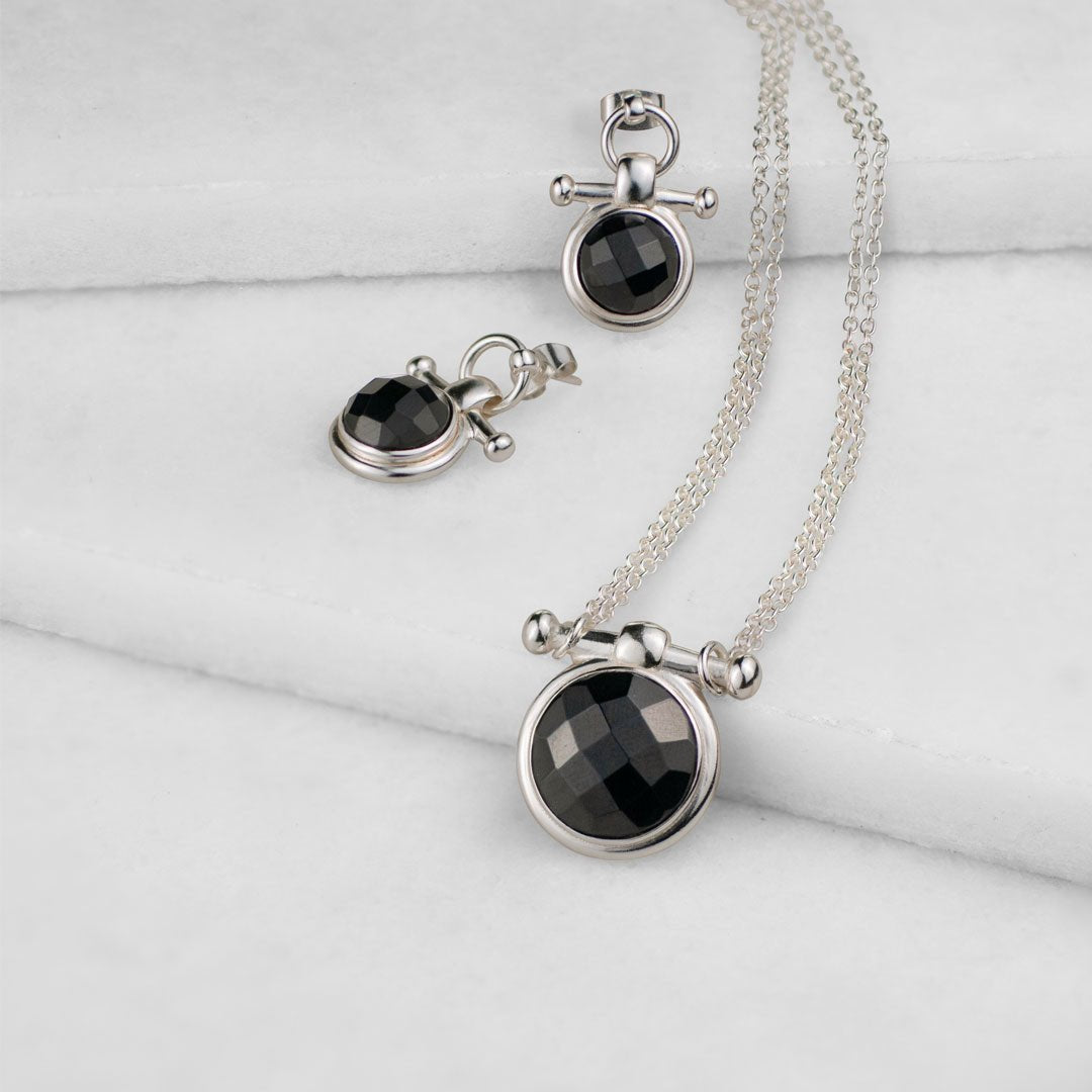 Adele - Black Onyx Equestrian Horse Bit Necklace in Silver