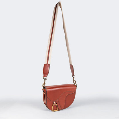 Signature Saddle Bag - Luxury Leather Handbag in Cognac