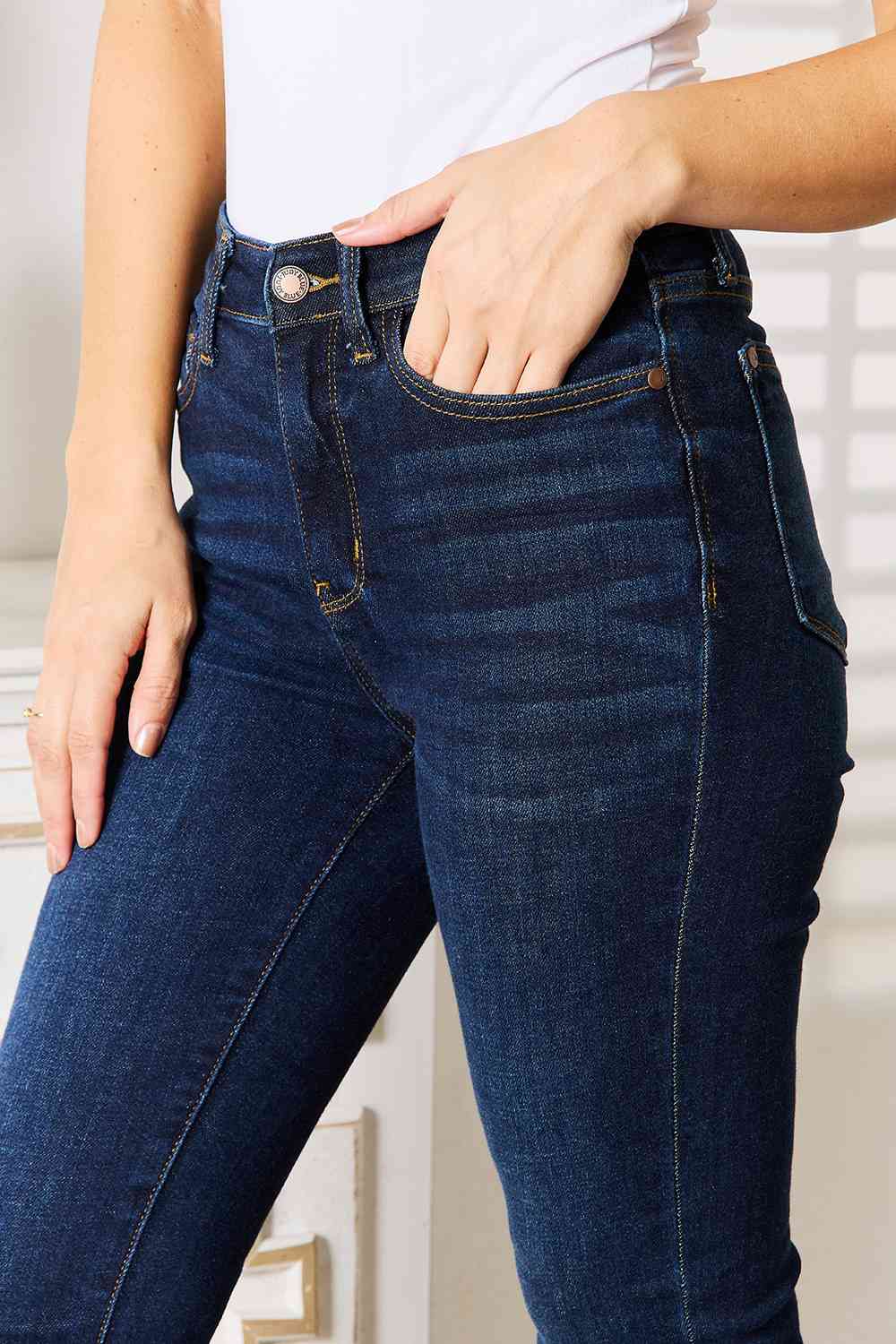 Judy Blue Full Size Skinny Jeans with Pockets