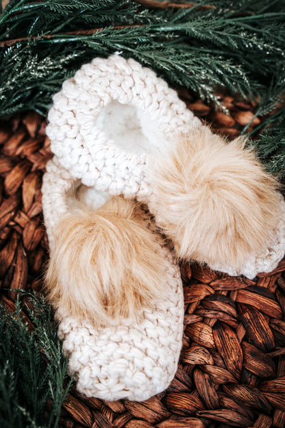 11.24 Knitted Slippers With Pompom Detail In Natural 11.24