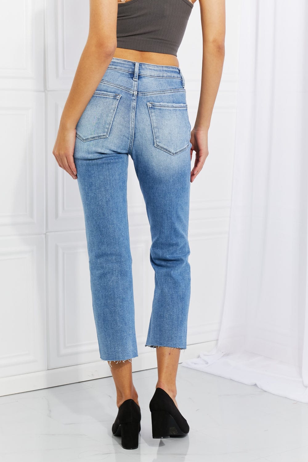 Lovervet Brynne Full Size High Rise Slim Straight - Jeans